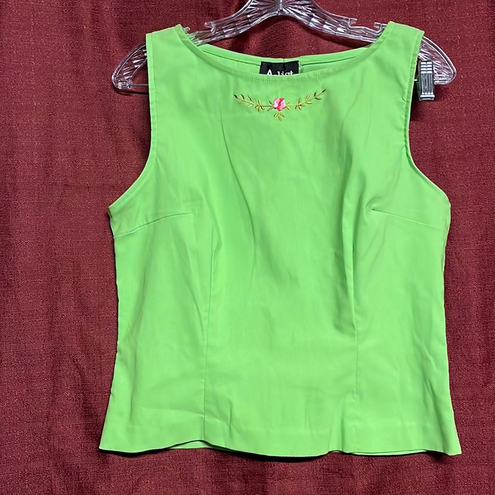 Alist by wrapper lime green capri pants and tank top